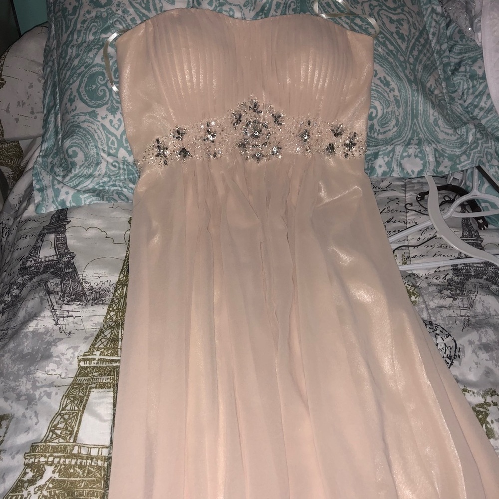 Very pretty cream colored long prom dress